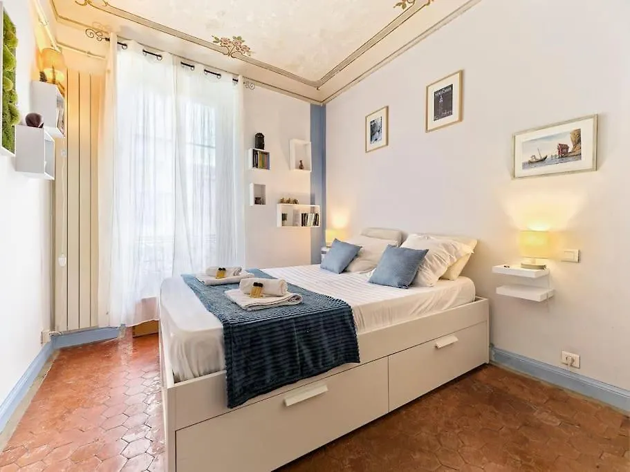 Centre De Nice- Magnifique Appartement De 50M2